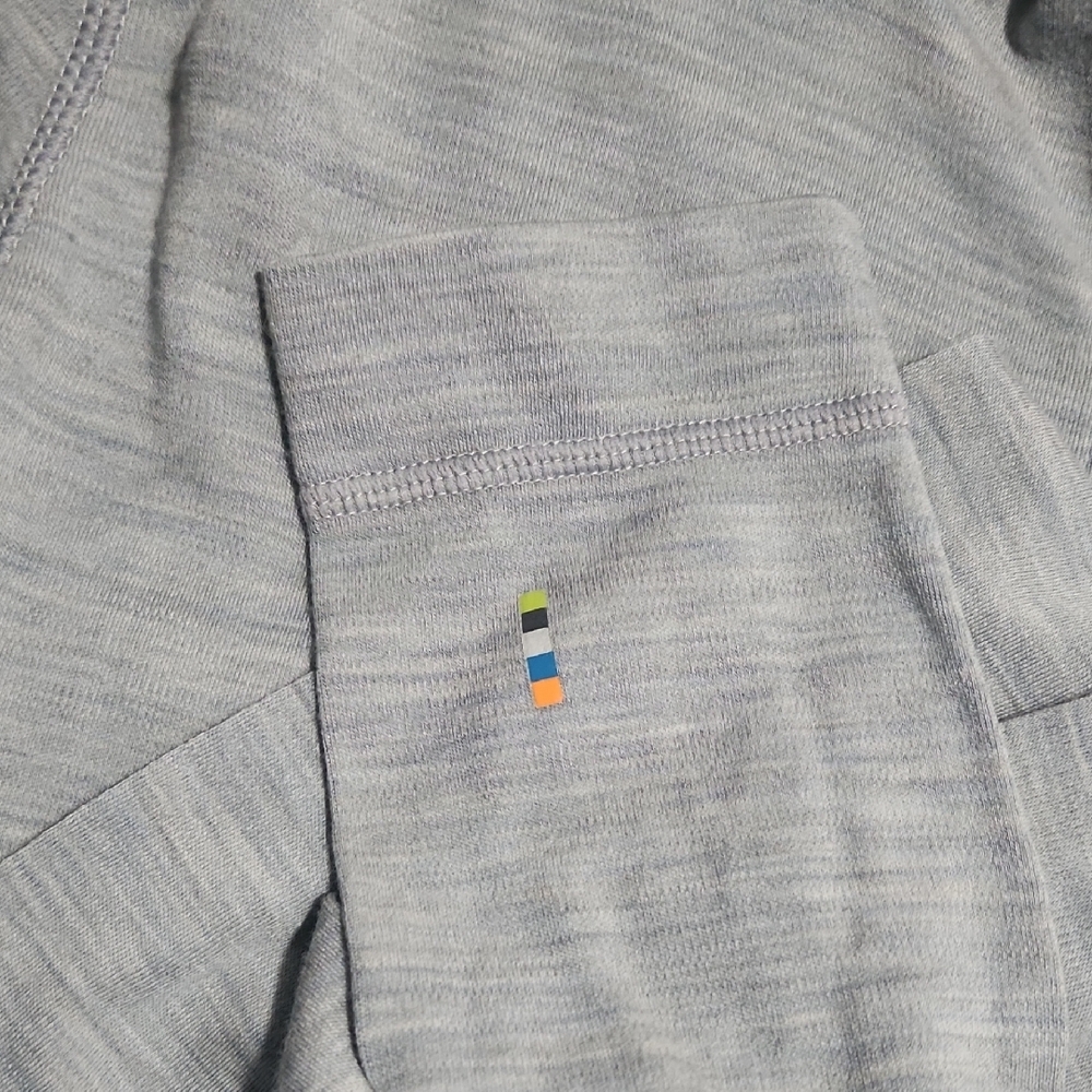 Smartwool Light Gray Quarter-Zip Top size large - Picture 5 of 6
